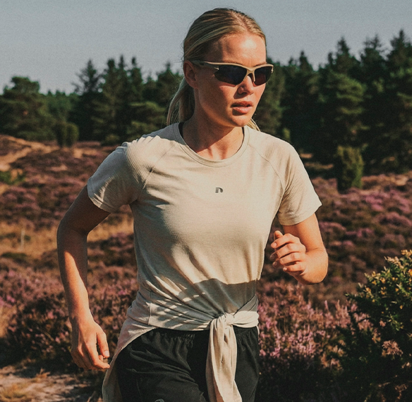 RUNNING SHIRTS & TEES