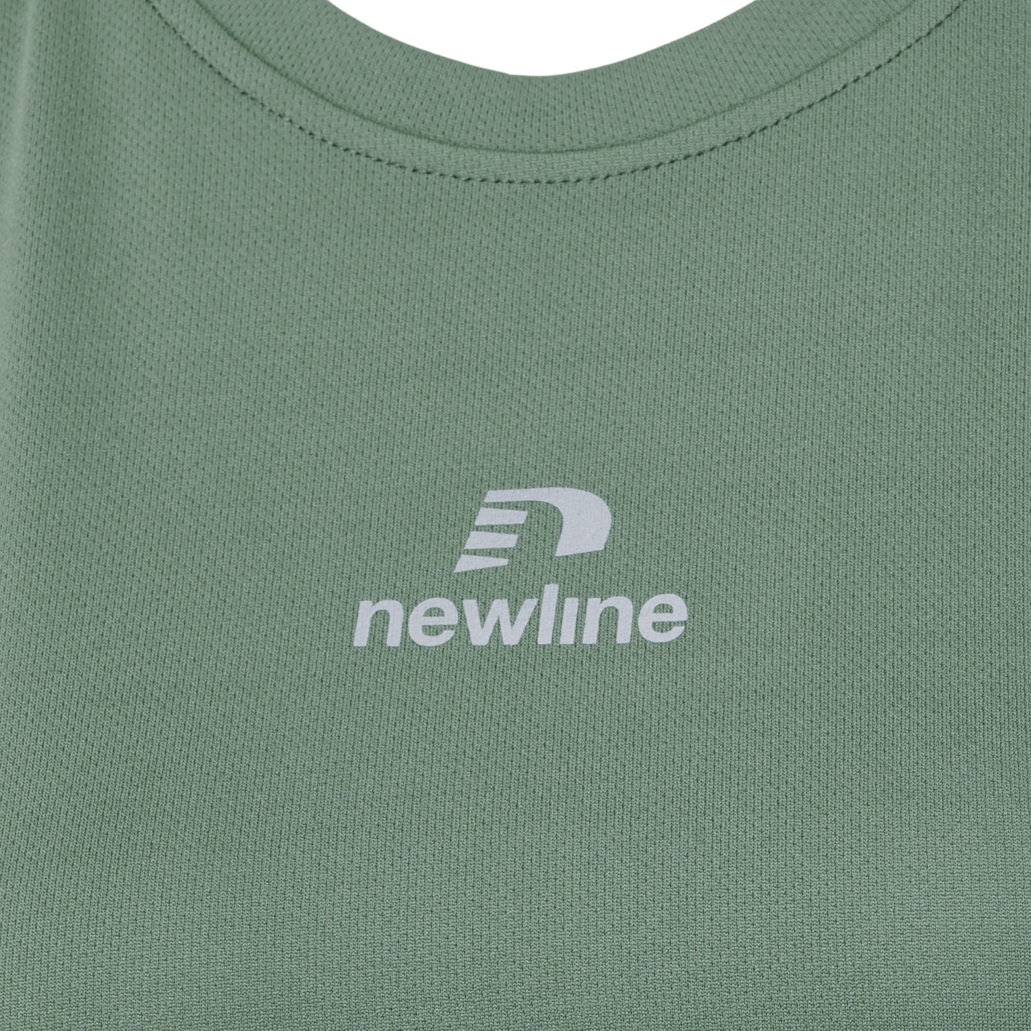 nwlBEAT POLY TEE WOMAN, LAUREL WREATH, packshot
