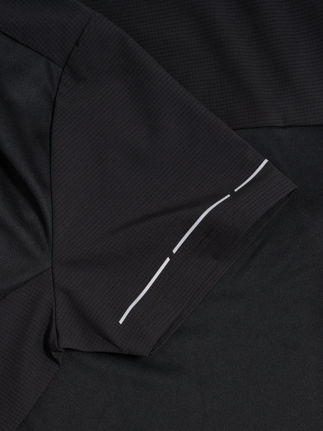 nwlBREATHE T-SHIRT, BLACK, packshot