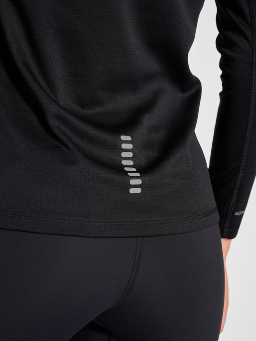 nwlLAKELAND T-SHIRT L/S WOMEN, BLACK, model