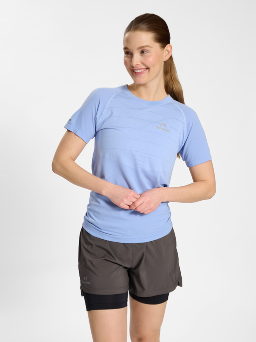 nwlRIVERSIDE SEAMLESS T-SHIRT S/S WOMAN, LAVENDER LUSTRE, model