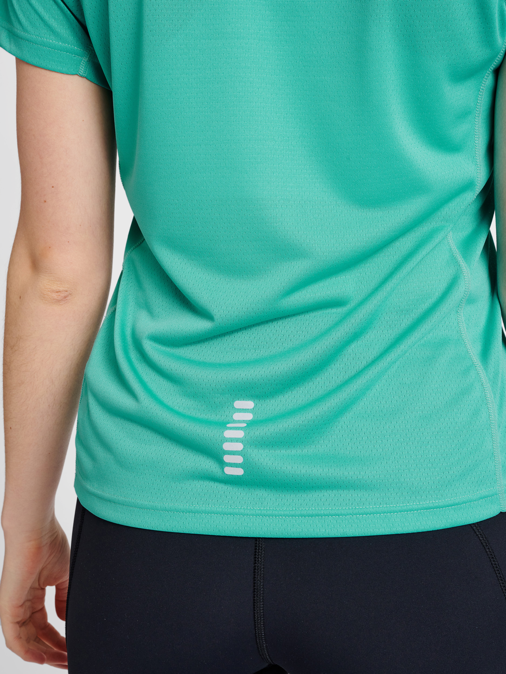 WOMEN RUNNING T-SHIRT S/S, BLUE TURQUOISE, model