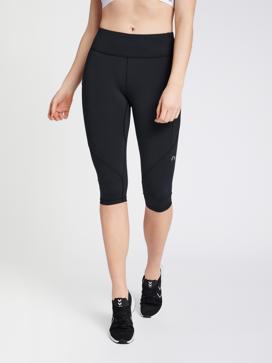 Newline Pants and Tights - Women 