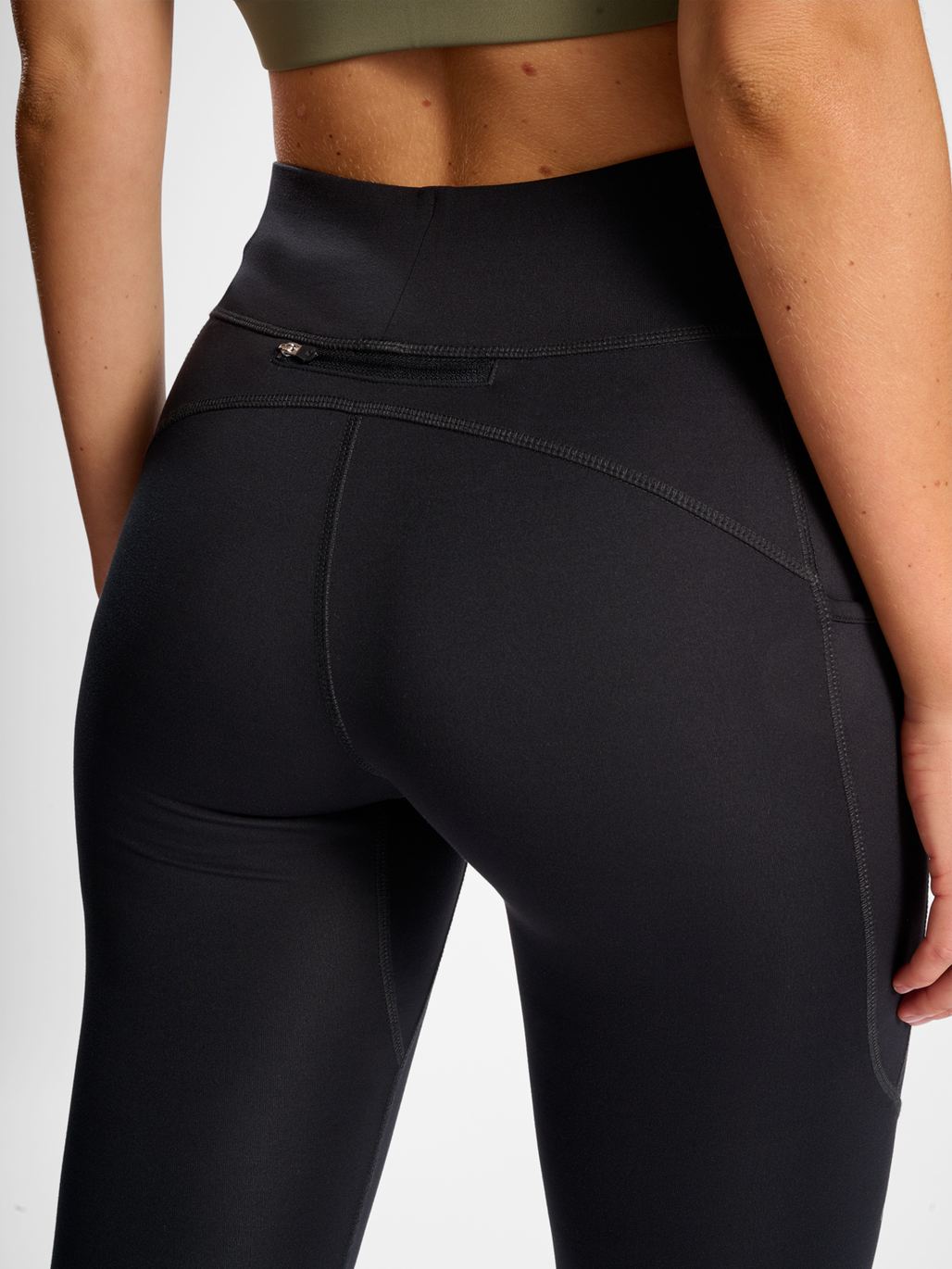 nwlBEAT TIGHTS WOMAN, 2001, model