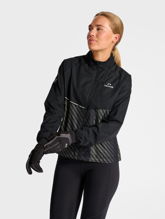 nwlPACE JACKET WOMAN, 2257, model