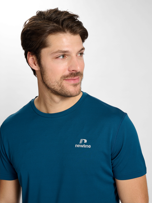 nwlMEMPHIS T-SHIRT S/S MEN, MAJOLICA BLUE, model