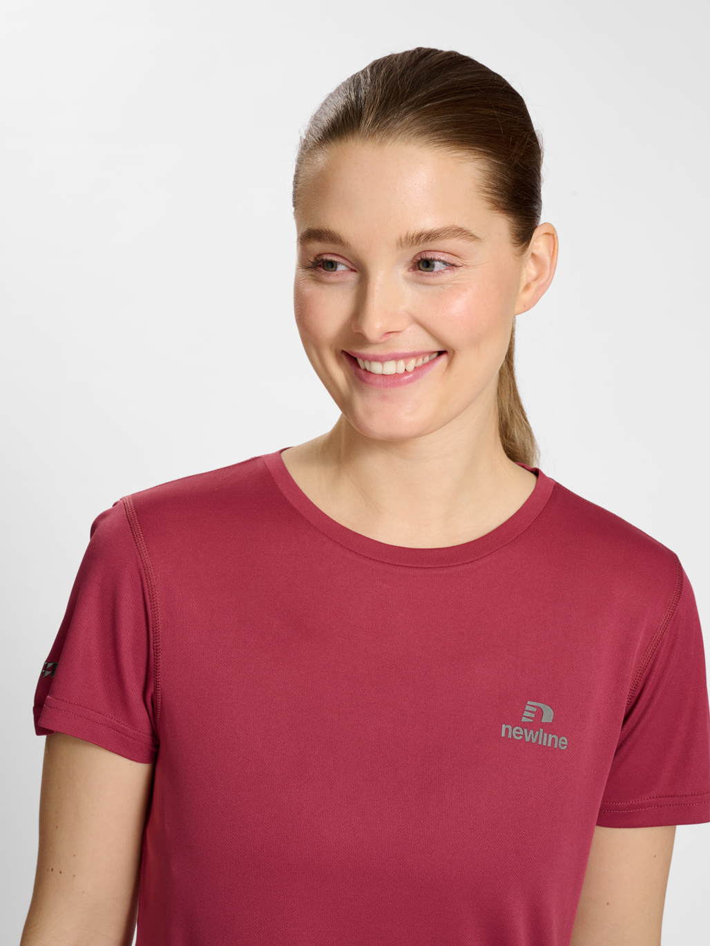 nwlMEMPHIS T-SHIRT S/S WOMAN, DRY ROSE, model