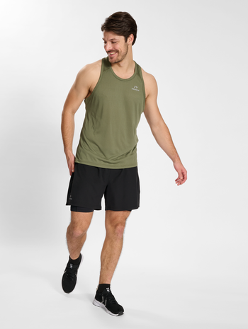 nwlOMAHA SINGLET MEN, FOUR LEAF CLOVER, model
