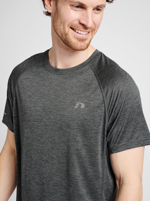 MEN RUNNING T-SHIRT S/S, FORGED IRON MELANGE, model