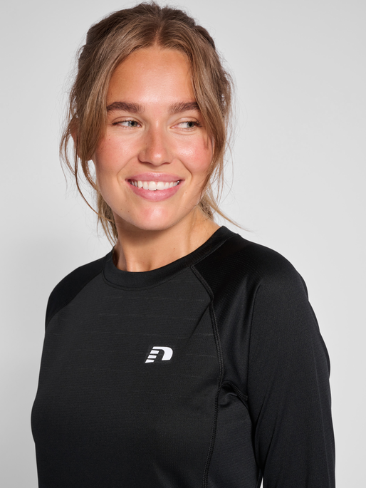 nwlLAKELAND T-SHIRT L/S WOMEN, BLACK, model