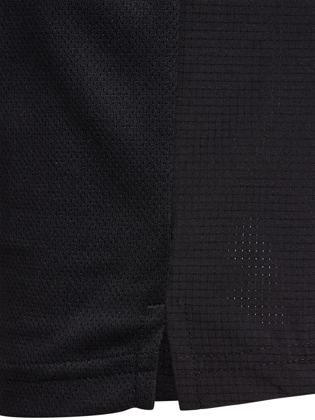 nwlBREATHE T-SHIRT, BLACK, packshot