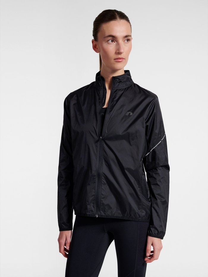 nwlPACKABLE TRAIL W JACKET, BLACK, model