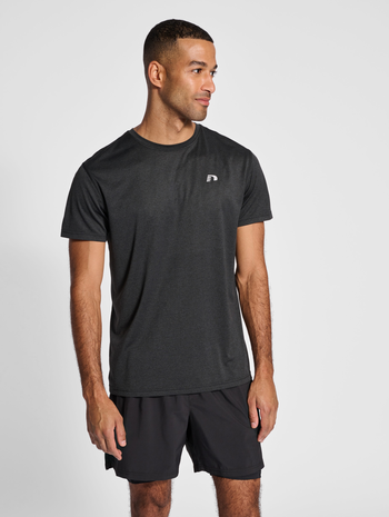 nwlTEMPE T-SHIRT S/S MEN, BLACK, model