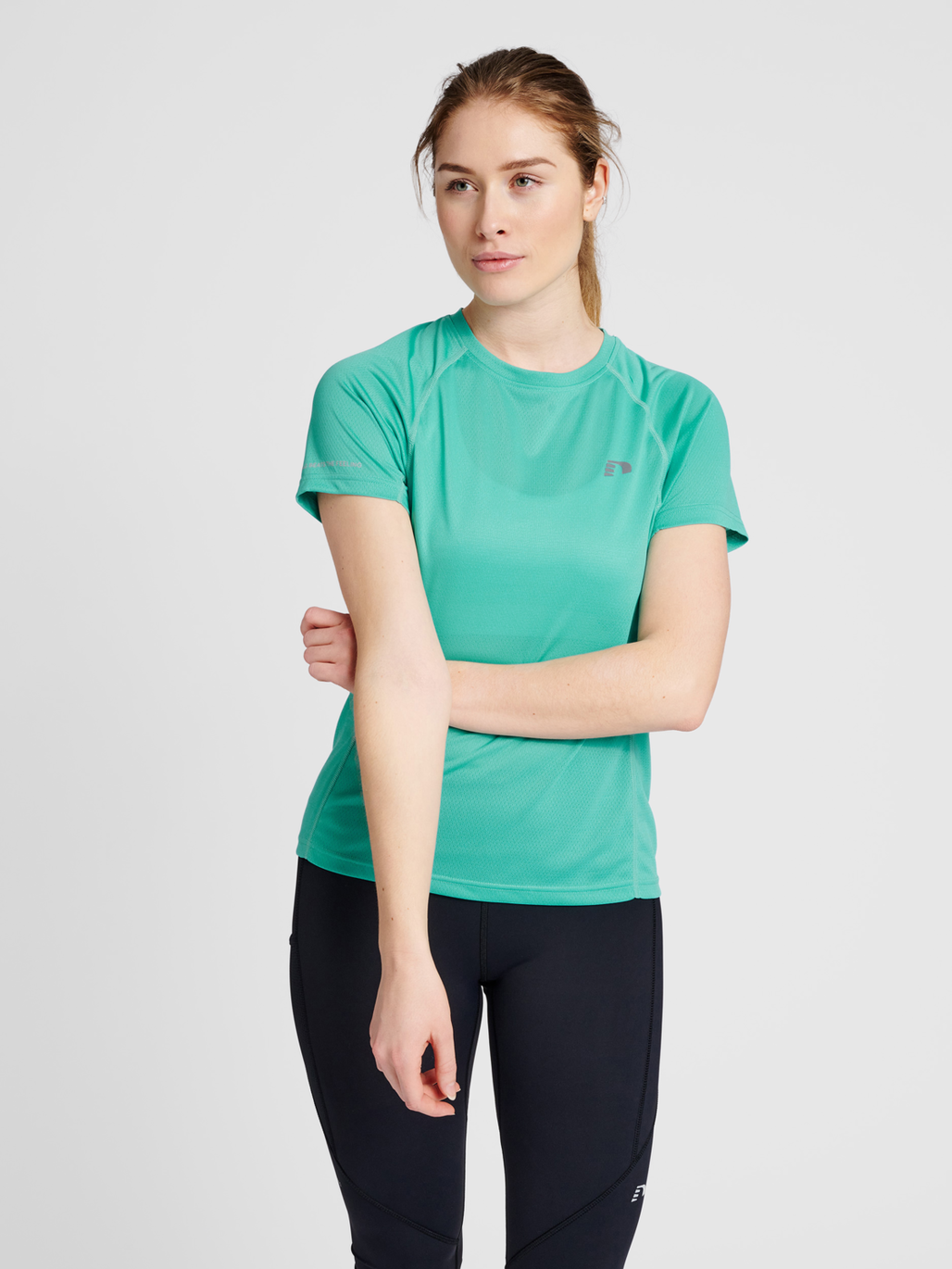 WOMEN RUNNING T-SHIRT S/S, BLUE TURQUOISE, model