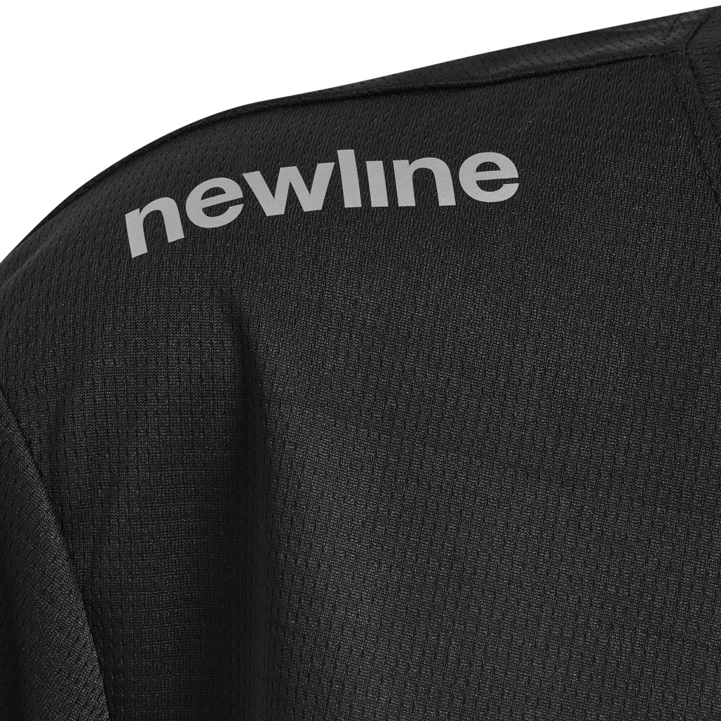 WOMEN CORE FUNCTIONAL T-SHIRT S/S, BLACK, packshot