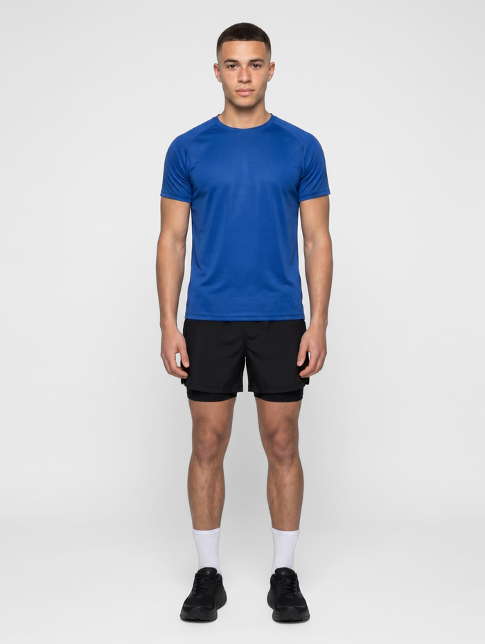 nwlBEAT T-SHIRT, SURF THE WEB, model