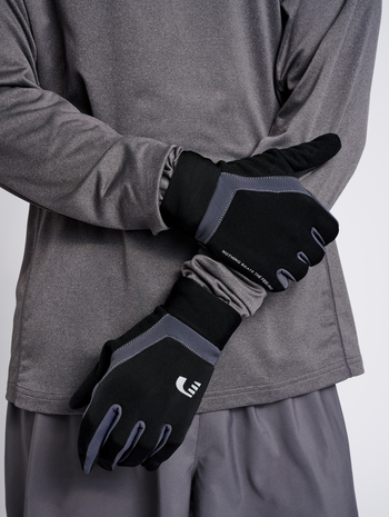 CORE THERMAL GLOVES, BLACK, model